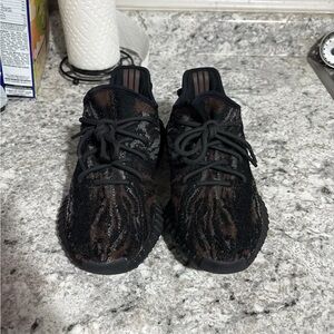 Adidas Yeezy Boost 350 V2 ‘MX Rock’